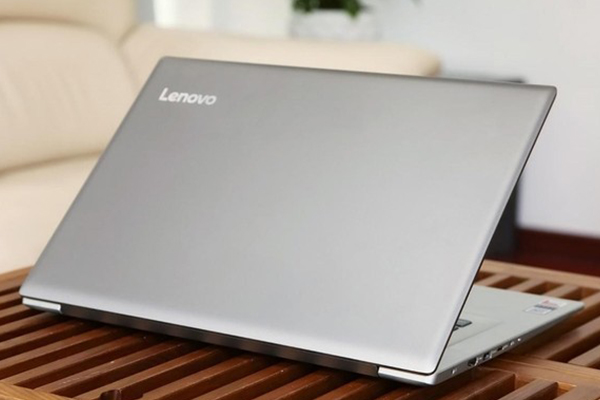 辦公用的筆記本聯想IdeaPad 320S